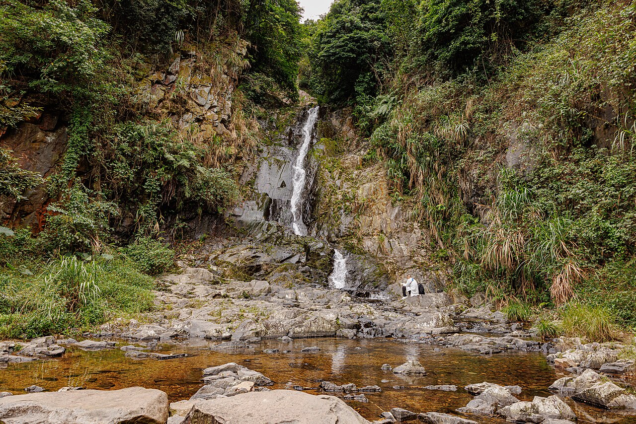 深圳 东莞出发·深圳梧桐山+大梅沙：山与海的双重切换