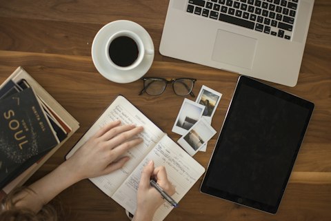 AI 生成 SEO 文章(10 篇)